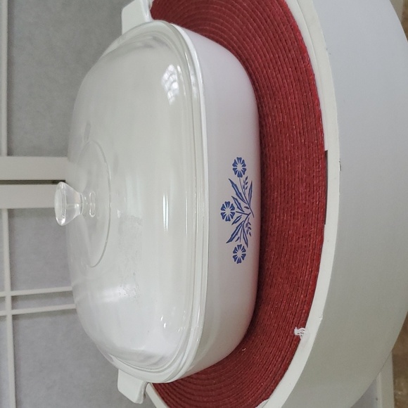 Vintage Corning Ware 10 Inch Casserole Dish with Blue Cornflower